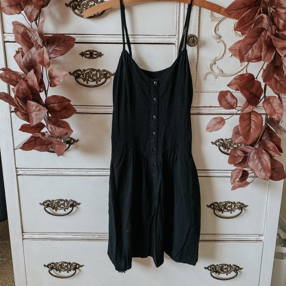 H&M Dresses & Skirts - ✨3 for $25 ✨ Black Buttons Sun Dress with Pockets